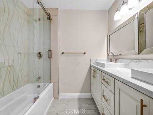 12 Foxglove , Irvine, CA