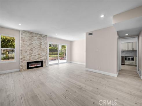 12 Foxglove , Irvine, CA