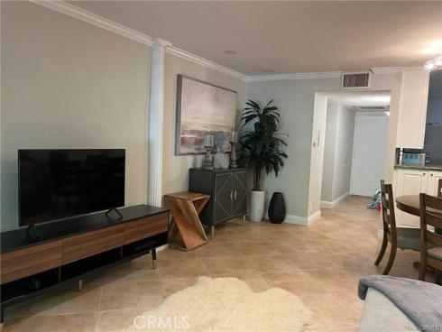 142 Orange Blossom 112 , Irvine, CA
