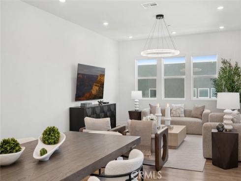 131 Sash , Irvine, CA