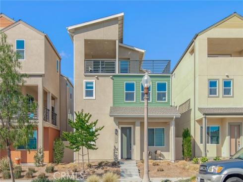 185 Yugen , Irvine, CA