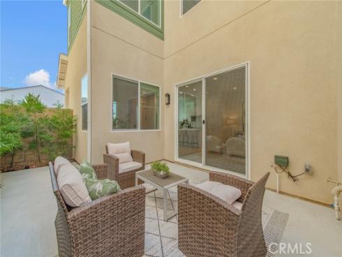 185 Yugen , Irvine, CA