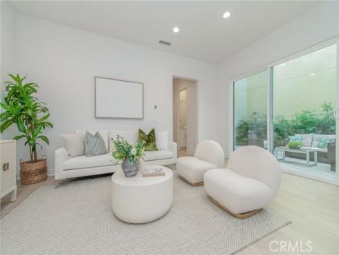 185 Yugen , Irvine, CA