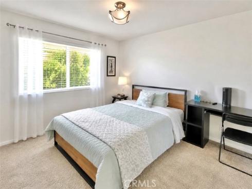 10 Sunflower , Irvine, CA