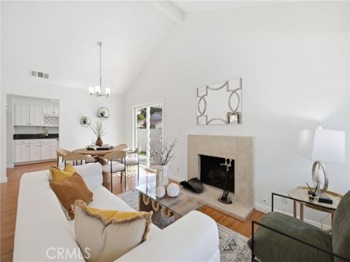 23 Spring Buck , Irvine, CA