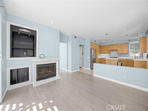 43  Del Carlo  , Irvine, CA