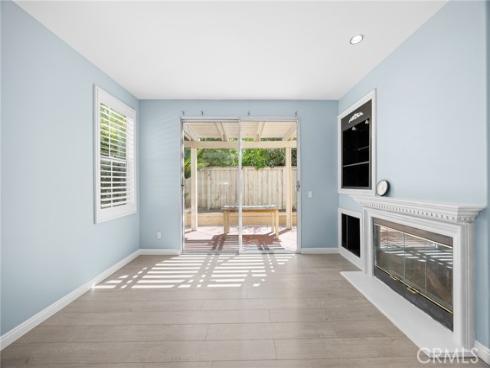 43  Del Carlo  , Irvine, CA