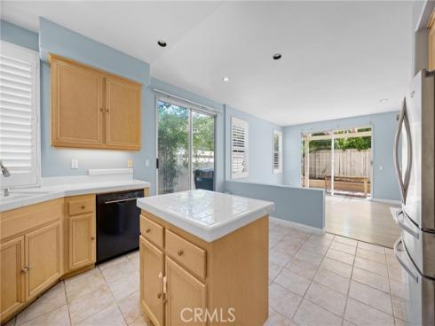 43  Del Carlo  , Irvine, CA