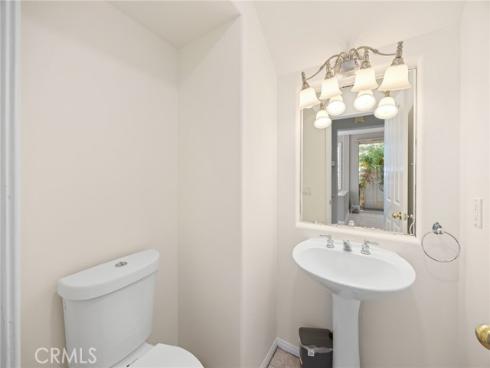 43  Del Carlo  , Irvine, CA
