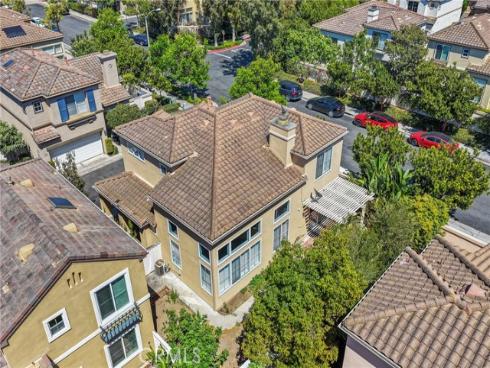 43  Del Carlo  , Irvine, CA