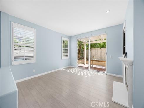 43  Del Carlo  , Irvine, CA
