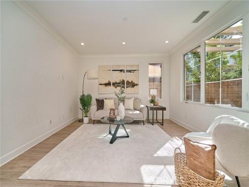 53  Open Range  , Irvine, CA