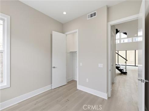 156  Apron  , Irvine, CA