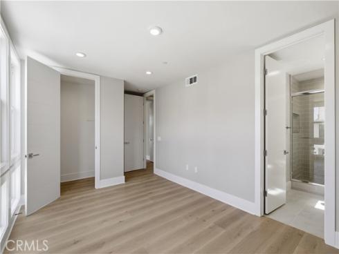 156  Apron  , Irvine, CA
