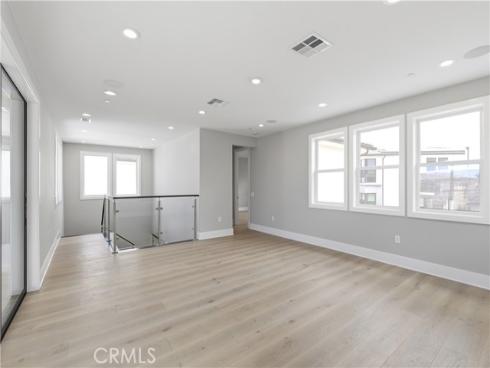 156  Apron  , Irvine, CA