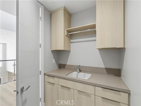 156  Apron  , Irvine, CA