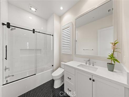 115 Green Rdg , Irvine, CA