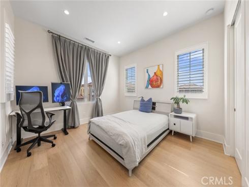 115 Green Rdg , Irvine, CA
