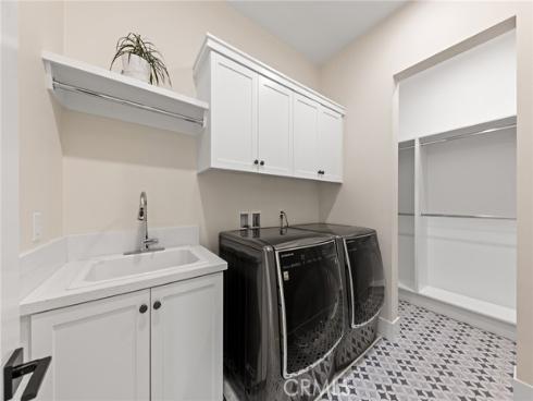 115 Green Rdg , Irvine, CA