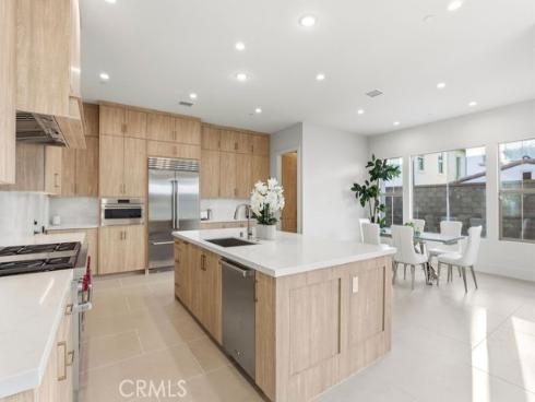 108 Oakstone , Irvine, CA