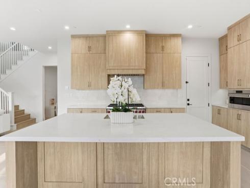 108 Oakstone , Irvine, CA
