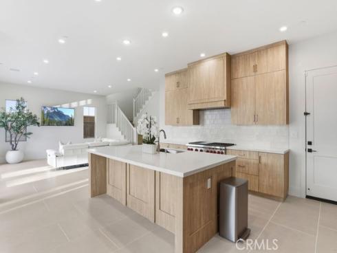108 Oakstone , Irvine, CA