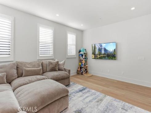 108 Oakstone , Irvine, CA