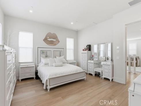 108 Oakstone , Irvine, CA