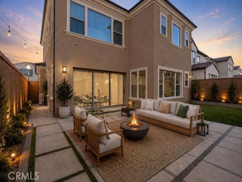 108 Oakstone , Irvine, CA