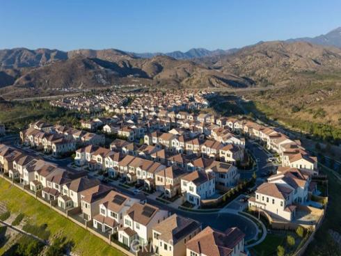 108 Oakstone , Irvine, CA