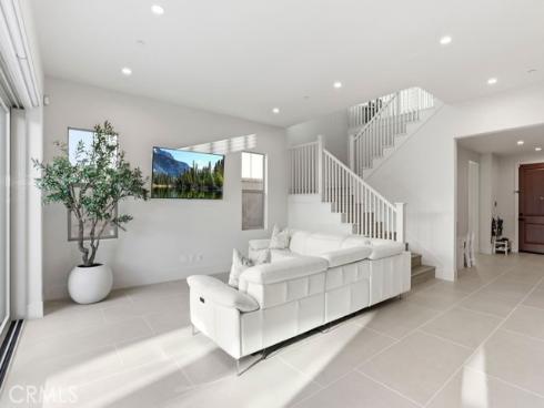 108 Oakstone , Irvine, CA