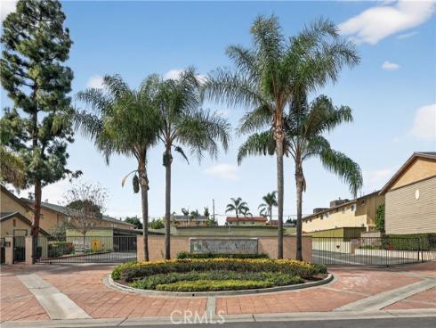 1470 W. Lambert Road 263