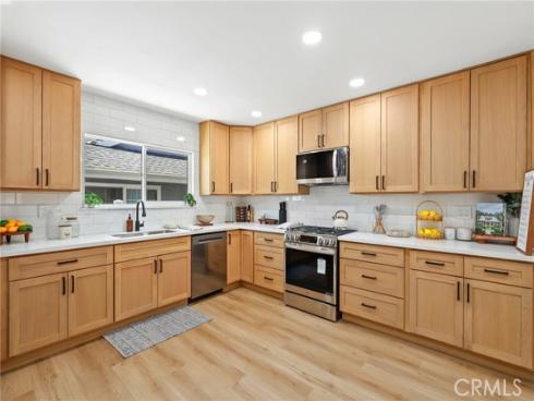 220  Gwynwood   Avenue, La Habra, CA