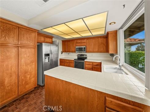 611 Honeywood Lane, La Habra, CA