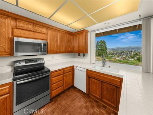 611 Honeywood Lane, La Habra, CA