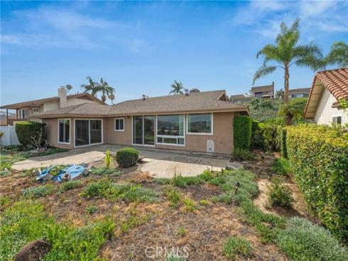 611 Honeywood Lane, La Habra, CA