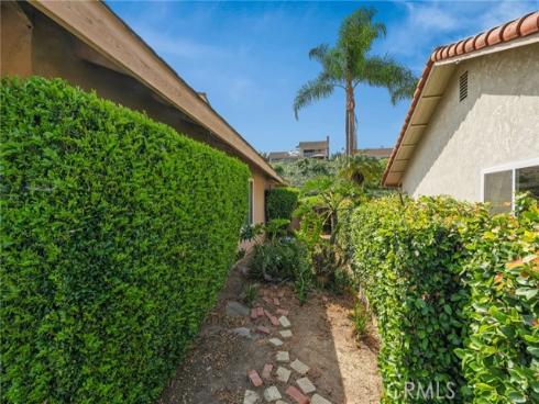 611 Honeywood Lane, La Habra, CA