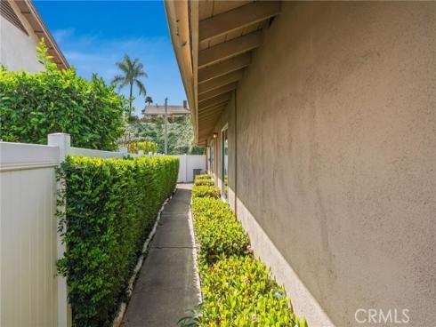 611 Honeywood Lane, La Habra, CA