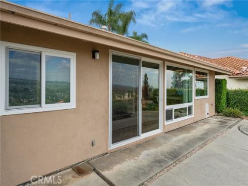 611 Honeywood Lane, La Habra, CA