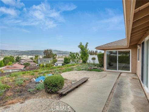 611 Honeywood Lane, La Habra, CA