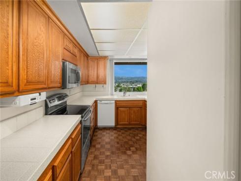 611 Honeywood Lane, La Habra, CA