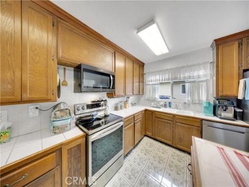 110 Rigsby Street, La Habra, CA