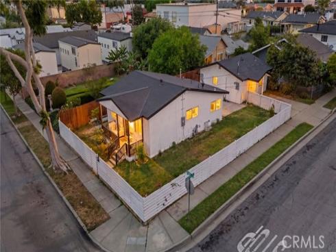 301 W 1st , La Habra, CA