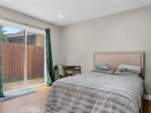 301 W 1st , La Habra, CA