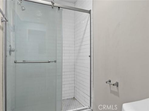 301 W 1st , La Habra, CA