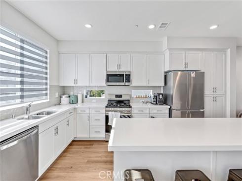 149 E Knox , La Habra, CA