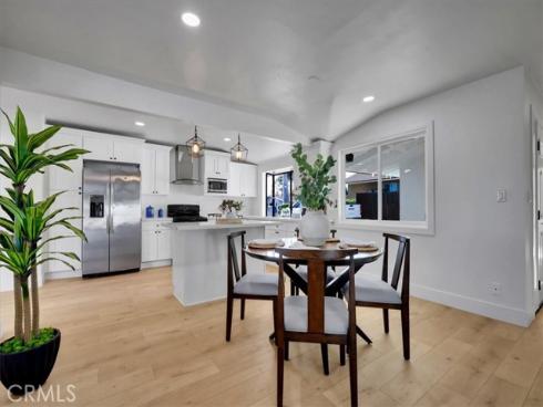 600  Maple  , La Habra, CA
