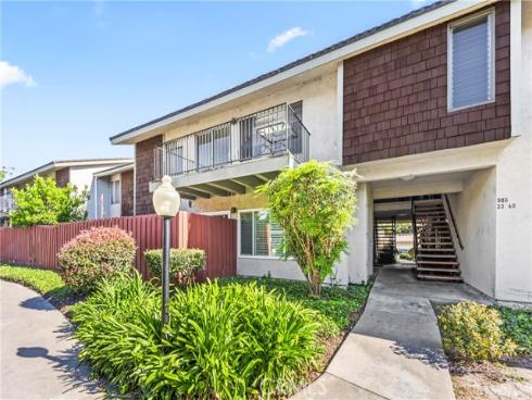 985 S. Idaho Street 40
