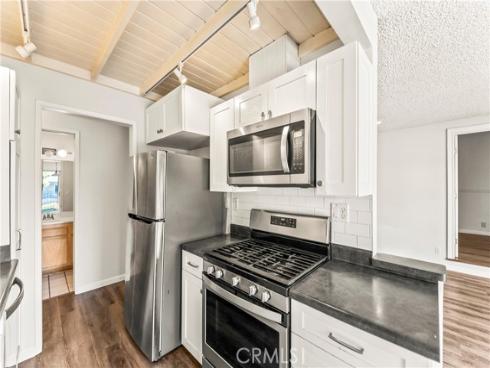 985 S Idaho 40 Street, La Habra, CA