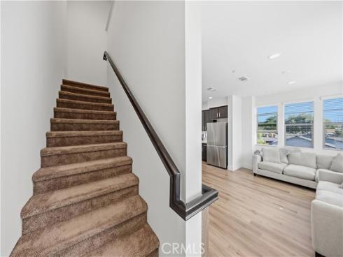 205 S Paige Ln , La Habra, CA